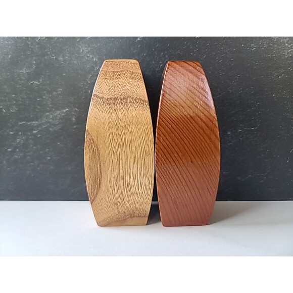 Nelson Farm Museum Souvenir Wooden Salt And Pepper Shakers Vintage, READ - Picture 6 of 10